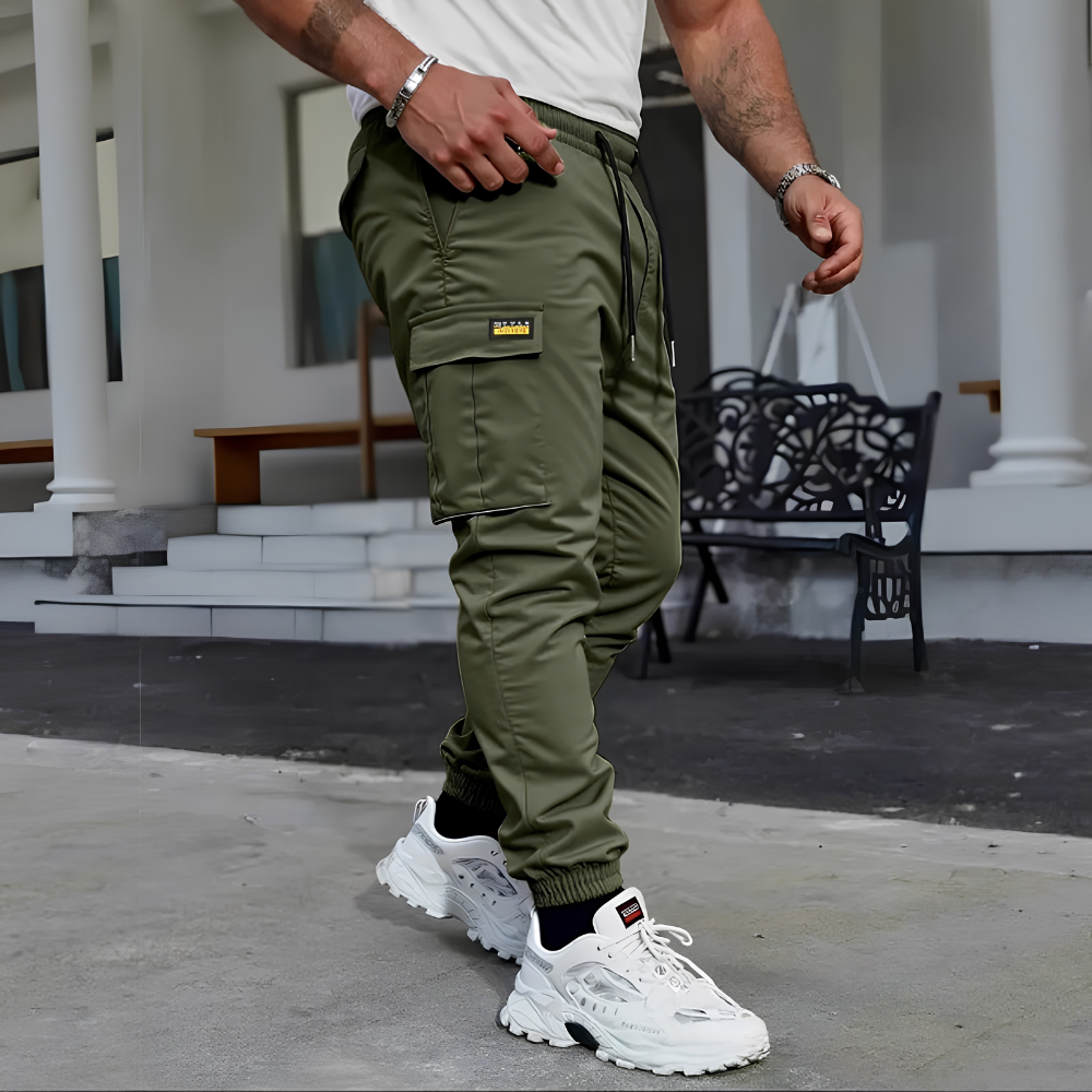FlexCargo™  | Bukser som føles som joggers, men ser langt skarpere ut