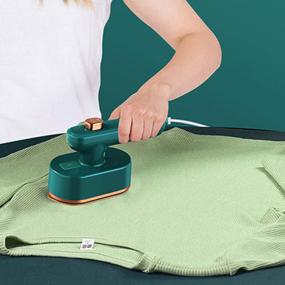 IronGo™ | Kompakt dampstrykejern for raske krøllfrie touch-ups