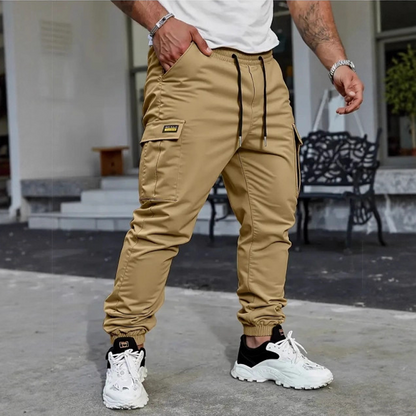 FlexCargo™  | Bukser som føles som joggers, men ser langt skarpere ut